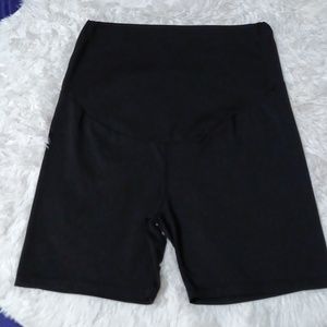 Black Maternity Shorts Size Medium